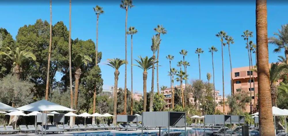 מלון מרקש Kenzi Farah מראה חיצוני תמונה The hotel's pool