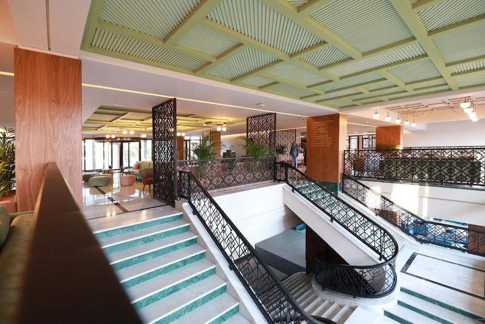 מלון מרקש Kenzi Farah מראה חיצוני תמונה The lobby of the hotel