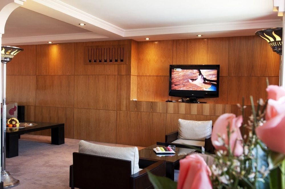 מלון מרקש Kenzi Farah מראה חיצוני תמונה A suite at the hotel