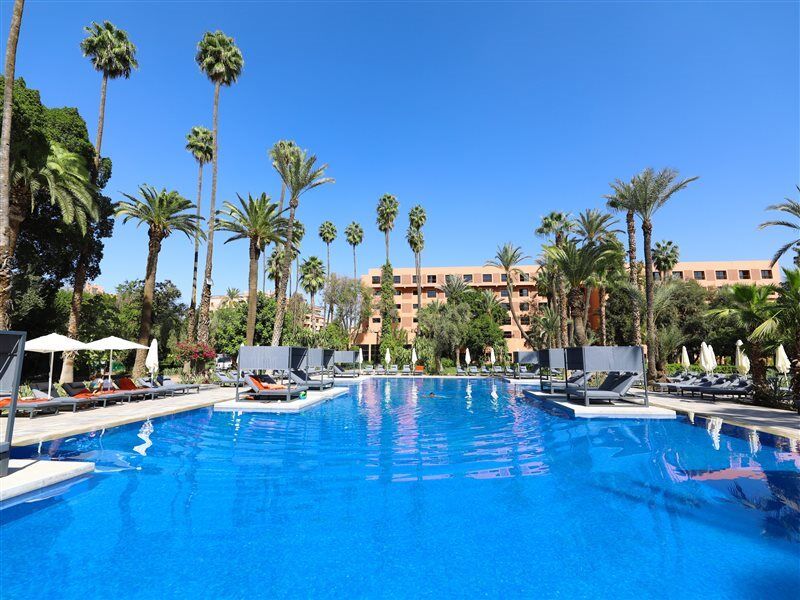 מלון מרקש Kenzi Farah מראה חיצוני תמונה The pool at the hotel